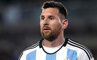 Lionel Messi named to Argentina XI in World Cup qualifier against Peru, makes first start since Sept. 20
