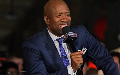 Kenny Smith Explains Controversial Steph Curry-Sabrina Ionescu Comments