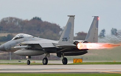 A US Air Force fighter wing is asking the public to please stop pointing lasers at its aircraft