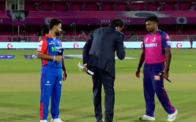 Match-fixing in IPL 2024? Sanju Samson cautions Rishabh Pant after losing the Toss (Watch Video)