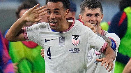 USMNT beats Mexico 2-0 on goals by Tyler Adams and Gio Reyna
