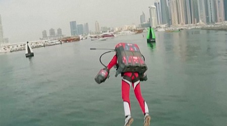 WATCH: Jet suit racers take to the skies in Dubai