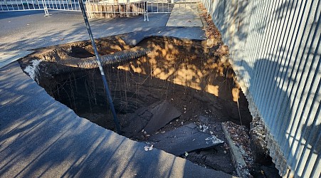 Sinkhole above M6 in Sydney's south under investigation, but what exactly causes them?