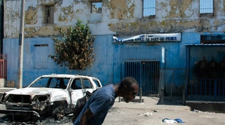 Le violenze impediscono al premier Ariel Henry di tornare ad Haiti