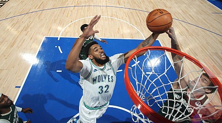 Wolves' Towns (knee) to sit out Thu. vs. Pacers