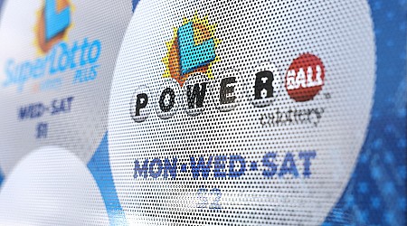 Powerball Jackpot Nears One Billion for Saturday Night's Drawing