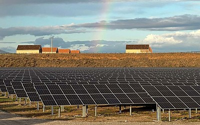 Engie Green inaugure la plus grande centrale photovoltaïque des Bouches-du-Rhône avec une puissance de 56 MW