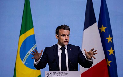 L’accord UE-Mercosur est « très mauvais », « bâtissons un nouvel accord », dit Macron au Brésil