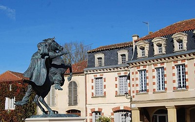 Cette ancienne forteresse médiévale, qui a vu naître d’Artagnan, est l’un des trésors de la Gascogne