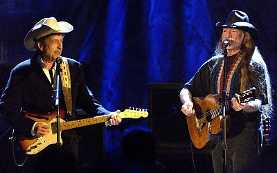 Willie Nelson’s 4th of July Picnic Moves to Philly, and Bob Dylan Will Perform