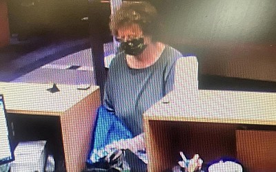 74-year-old woman who allegedly robbed Ohio credit union may have been scam victim, family says