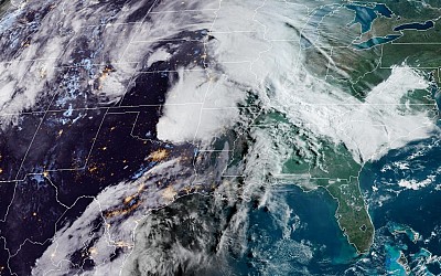 Severe spring storms put 21 million under threat of possible tornadoes and hail