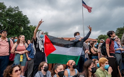 Texas Drops Charges Against Pro-Palestinian Protesters, Attorney Slams Cops