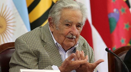 El expresidente de Uruguay José Mujica apoya a Díaz y su esfuerzo por aunar al movimiento progresista en torno a Sumar