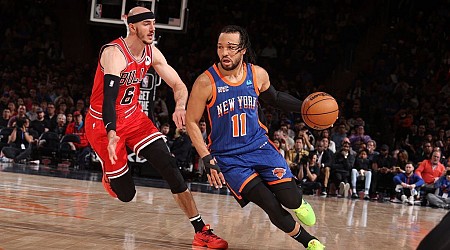 Knicks clinch 2 seed; Sixers host Heat in play-in