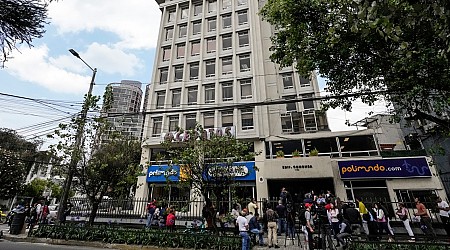 Venezuela closes embassy in Ecuador to protest raid on Mexican embassy in Quito