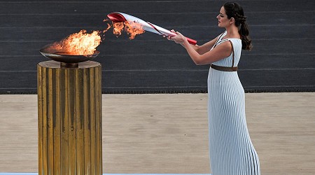 JO de Paris 2024 : les grandes étapes qui attendent la flamme olympique, de la Grèce aux Tuileries