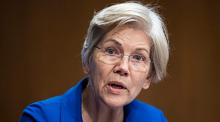 A major student-loan company is 'impeding' borrowers' debt cancellation and 'mishandling' their monthly bills, Elizabeth Warren says. She wants its CEO to face Congress.