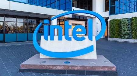 Intel assembles ASML's new EUV machine at Oregon facility