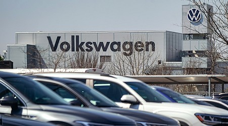 Voting ends in historic Tennessee Volkswagen union election