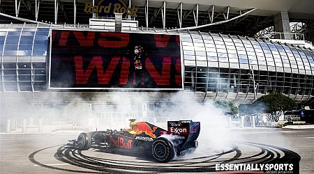 Christian Horner and Co. Use White House and US Capitol Building To Bring Back Sebastian Vettel's Title Winning Car