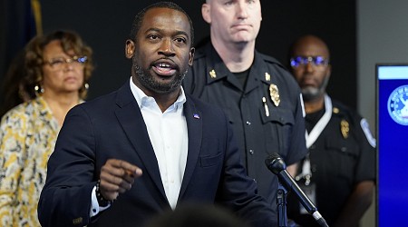 Richmond mayor drops out of Democratic primary for Virginia governor’s race