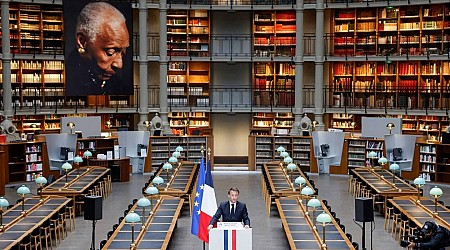 Emmanuel Macron salue « l’attachement intranquille » de Maryse Condé à la France