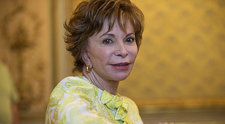 Isabel Allende tells a story of impossible love in 'Lovers at the Museum'