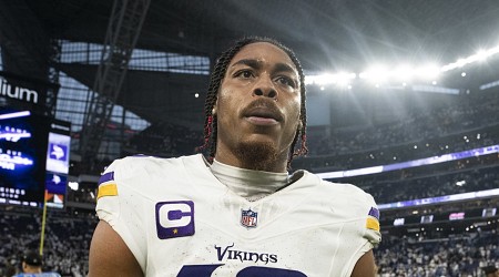 Justin Jefferson 'in the Loop' on Vikings' QB Plans Amid Contract Rumors, HC Says