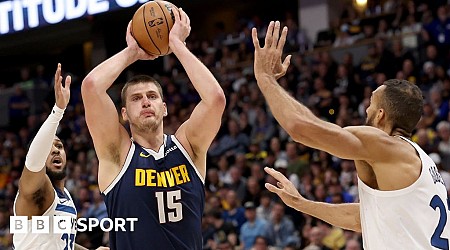 Jokic stars as Nuggets beat Wolves to take top spot
