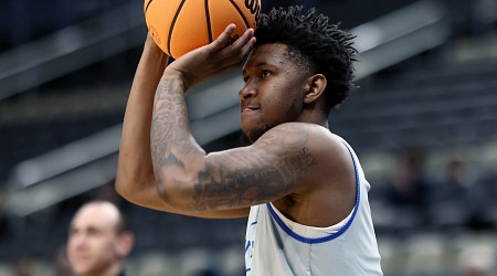 Kentucky's Justin Edwards Declares for 2024 NBA Draft; No. 3 Overall Recruit in 2023