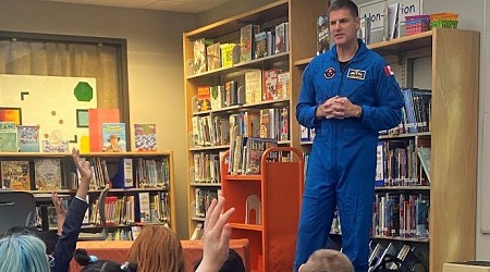 The School Buzz: Astronaut assigned to next moon mission visits D20 students
