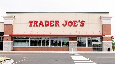 Ohio Salmonella outbreak linked to item Trader Joe's herb