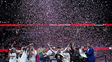 Gamecocks, Artsman offer Women’s Final Four Court Collection