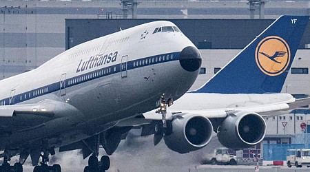 Lufthansa Boeing 747 bounceD off LAX runway twice: Video