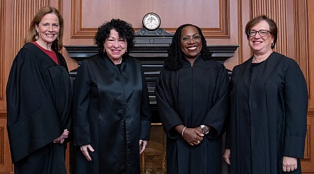 SCOTUS’ Women Justices Rip Into Idaho Lawyer on Abortion Law