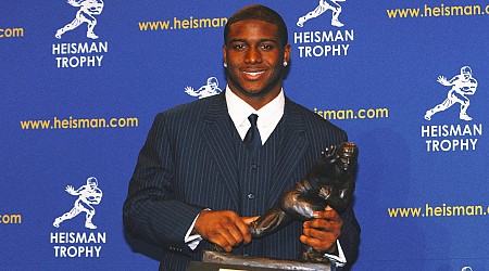 Reggie Bush will have 2005 Heisman Trophy returned to him