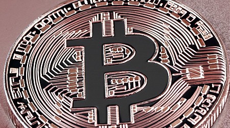 Coup dur pour le Bitcoin : la crypto plonge sous les 66 000 dollars