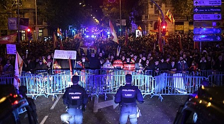 España, un país en tensión política permanente. Todo lo contrario que en Uruguay
