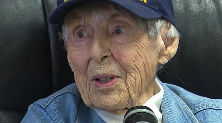 106-year-old WWll veteran visits Merit Academy in Woodland Park
