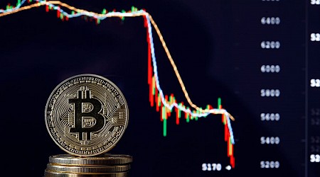 Bitcoin's bull run may be over and the next move could see it drop nearly 50%, says a market vet who predicted the token's 2018 crash
