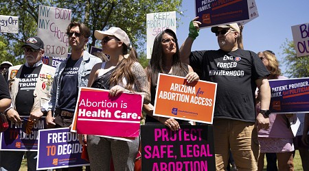 Arizona Republicans Repeal Abortion Ban-It's Still Going Into Effect Though