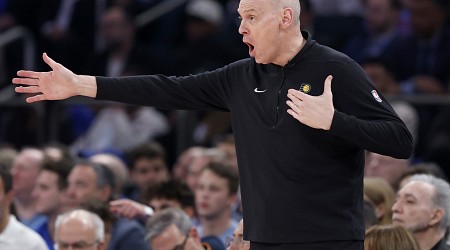 Pacers' Rick Carlisle on Controversial Foul vs. Knicks: 'That's Just the Way It Goes'