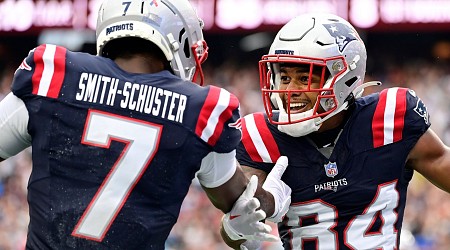 Mayo Providing All Patriots WRs With 'Opportunity' to Earn Roster Spot