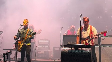 Watch Noel Gallagher Join The Black Keys In London