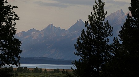 Self-inflicted hit of pepper spray drives off an attacking grizzly in Grand Teton National Park