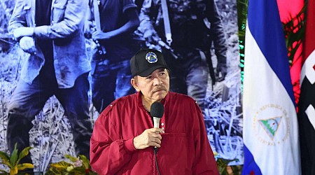 Nicaragua : Daniel Ortega assigne son frère à résidence