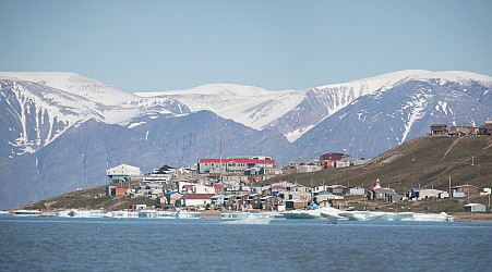 Why does TB have such a hold on the Inuit communities of the Canadian Arctic?