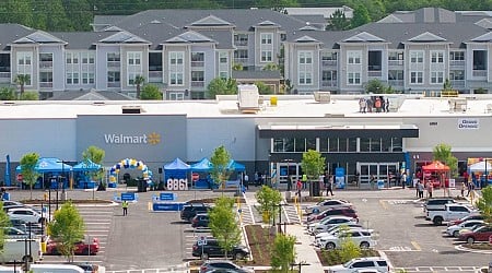 Walmart just opened two new Neighborhood Markets with a larger layout. Take a look.