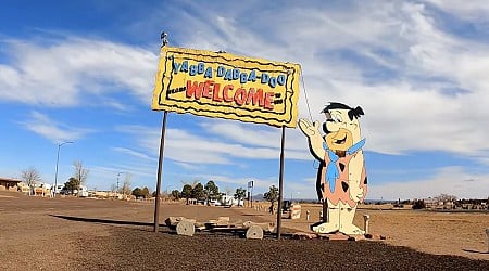 Five Abandoned Comedy Landmarks